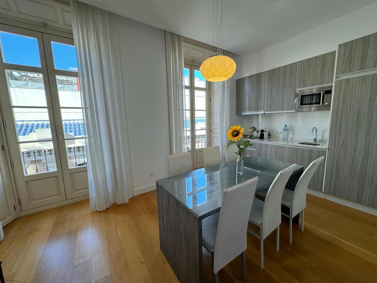 Echegaray Premium Cathedral 2 Apartment Malaga Ngoại thất bức ảnh